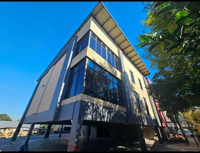 BUSINESS FOR SALE IN DIE HOEWES